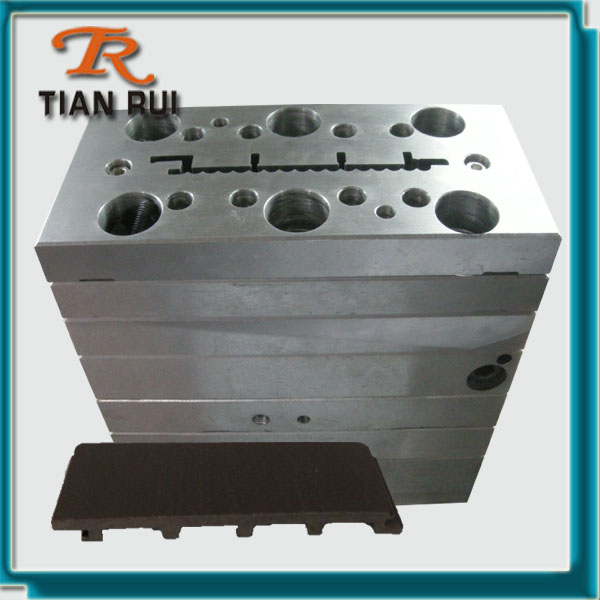 PE WPC wall panel mould